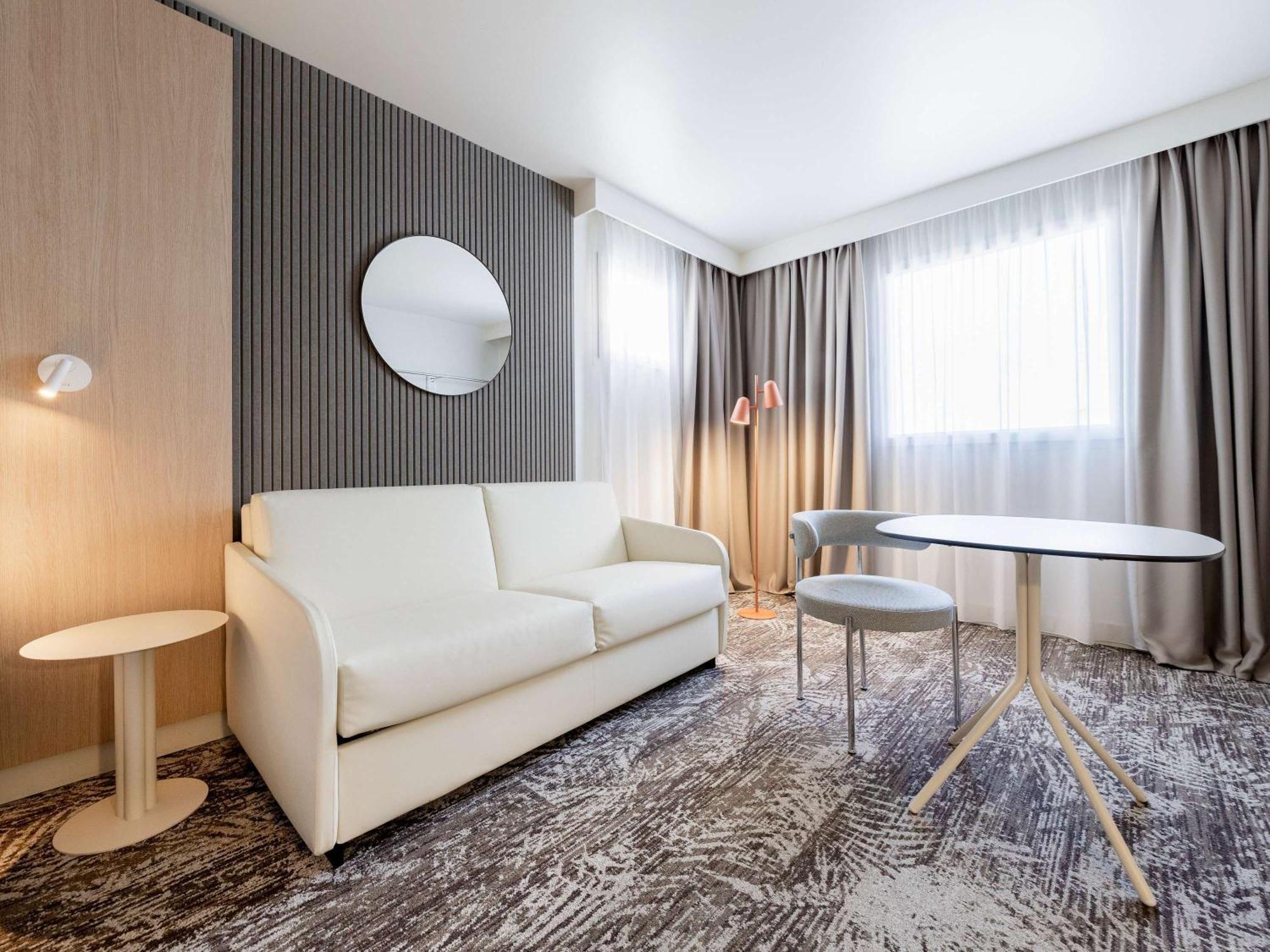 Novotel Paris 13 Porte D'Italie Le Kremlin-Bicêtre Екстериор снимка