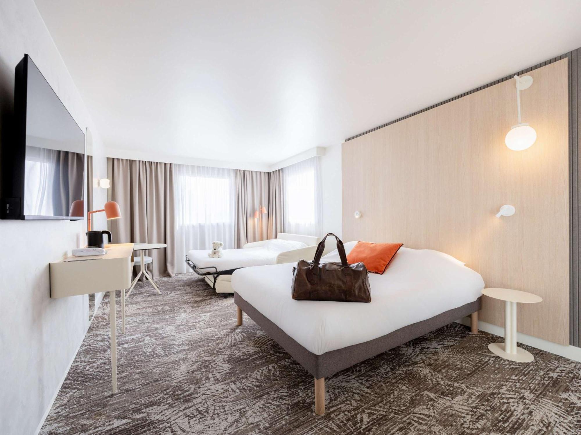 Novotel Paris 13 Porte D'Italie Le Kremlin-Bicêtre Екстериор снимка