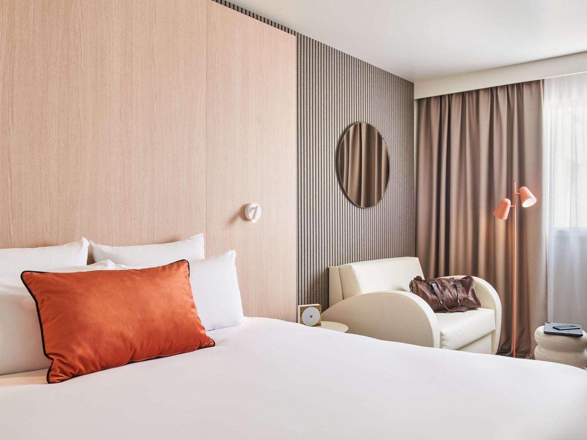 Novotel Paris 13 Porte D'Italie Le Kremlin-Bicêtre Екстериор снимка