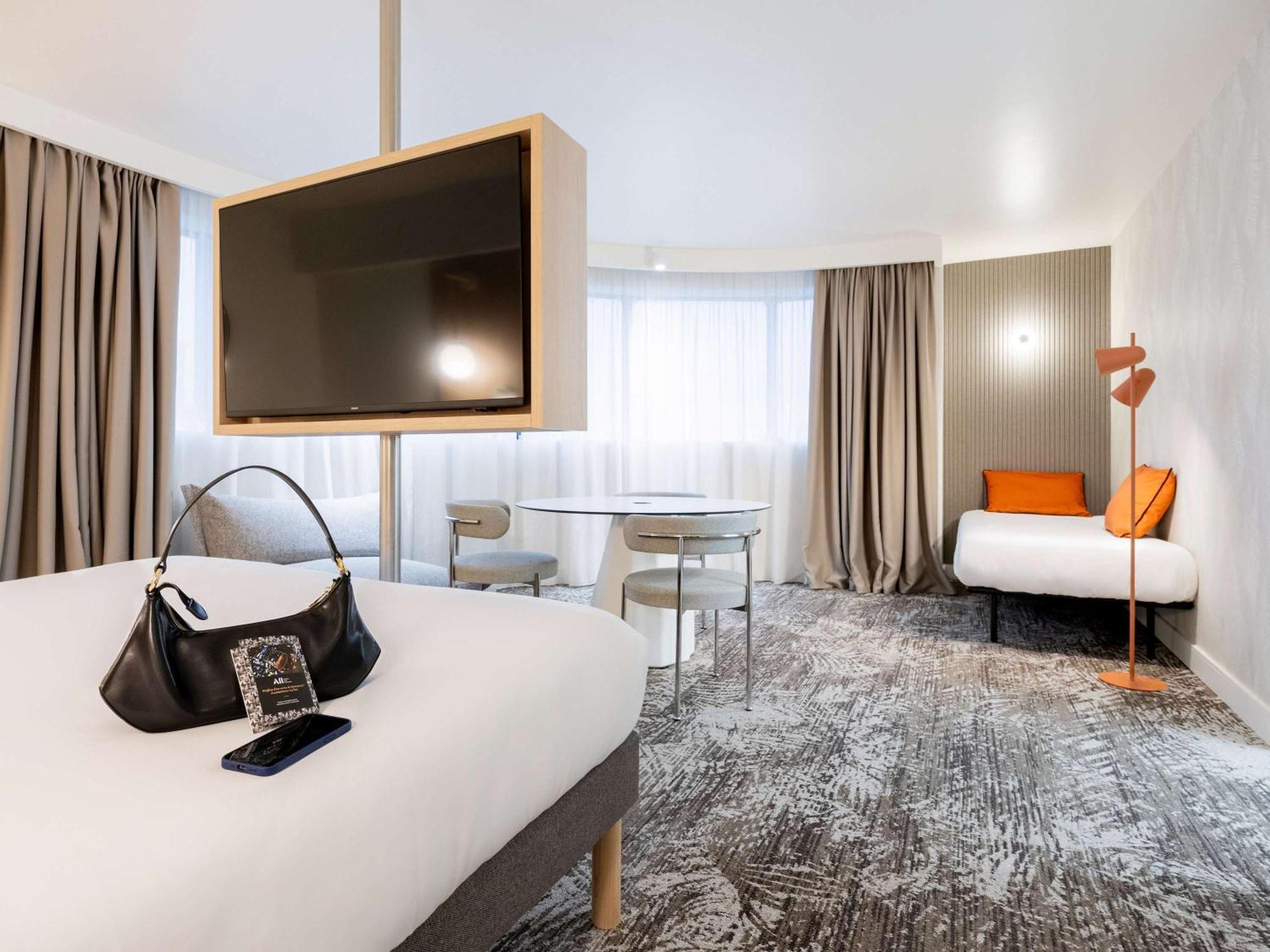 Novotel Paris 13 Porte D'Italie Le Kremlin-Bicêtre Екстериор снимка